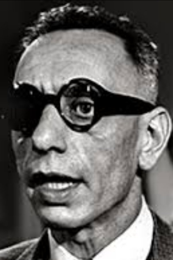 Giuseppe Fortis backdrop