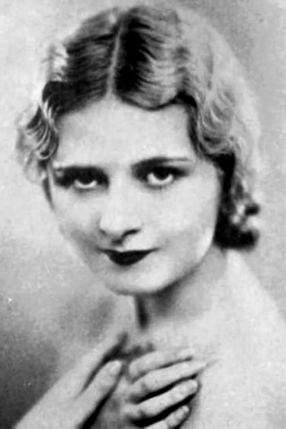 Myrtle Peter backdrop