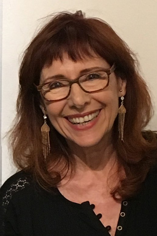 Anna Thea Bogdanovich backdrop