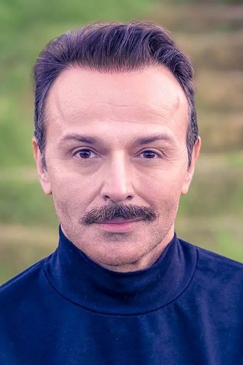 Giorgos Iliopoulos backdrop