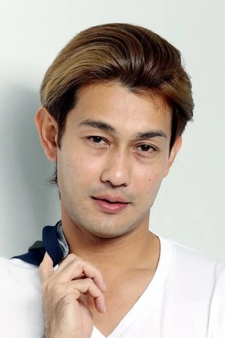 Farid Kamil backdrop