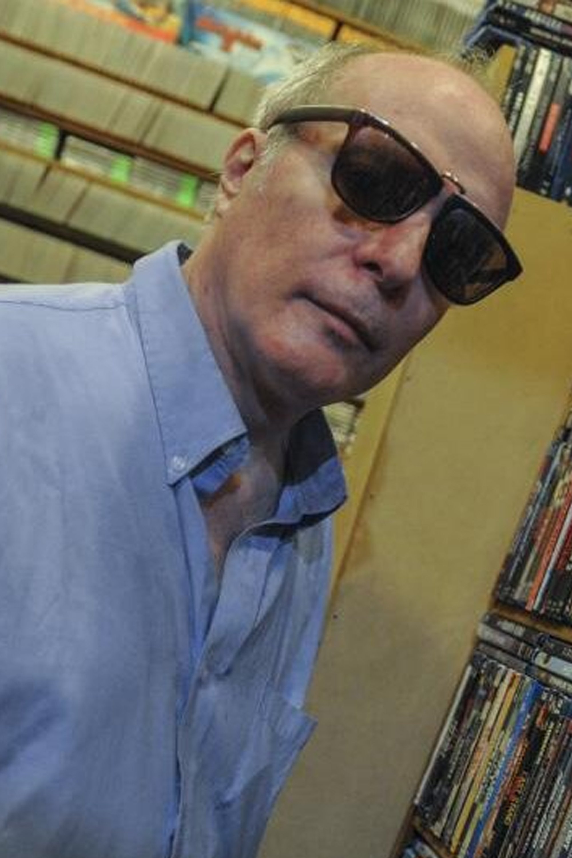 Diego Curubeto backdrop