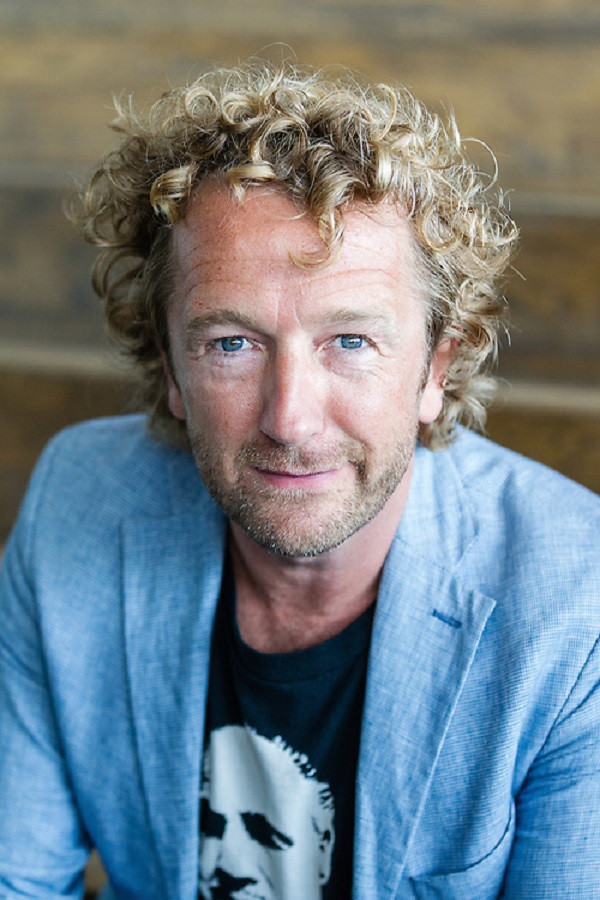 Pepijn Gunneweg backdrop