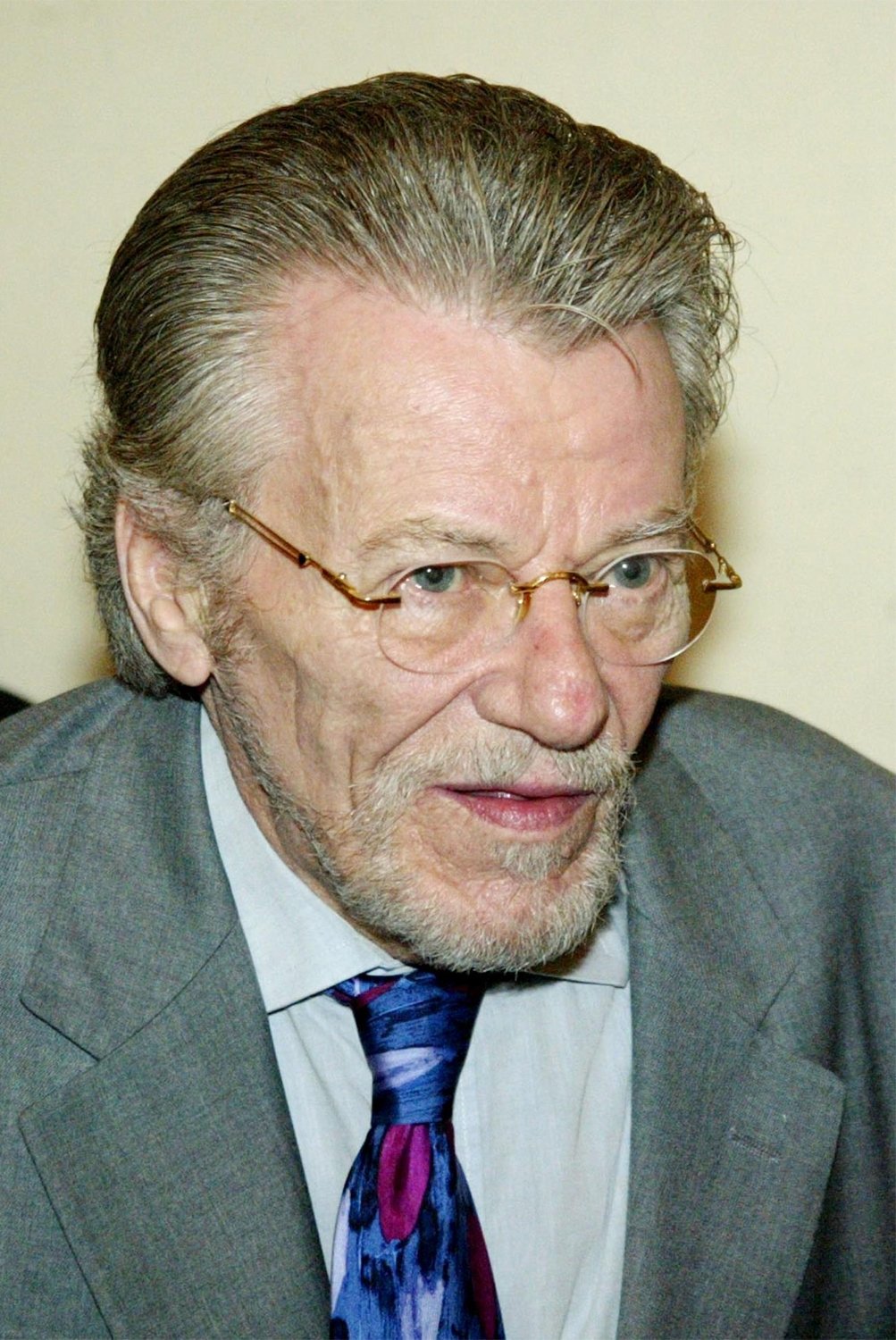 Petros Fyssoun backdrop