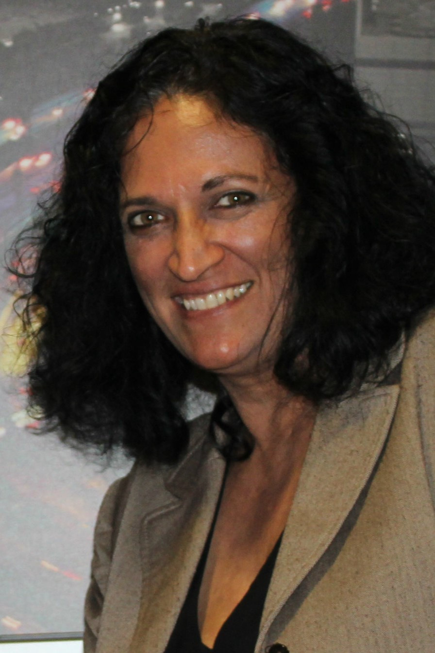 Marina Martins backdrop