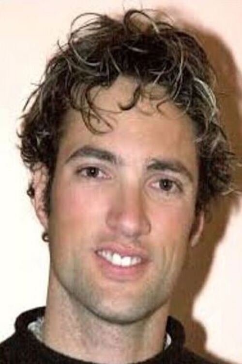 Ismael Beiro backdrop