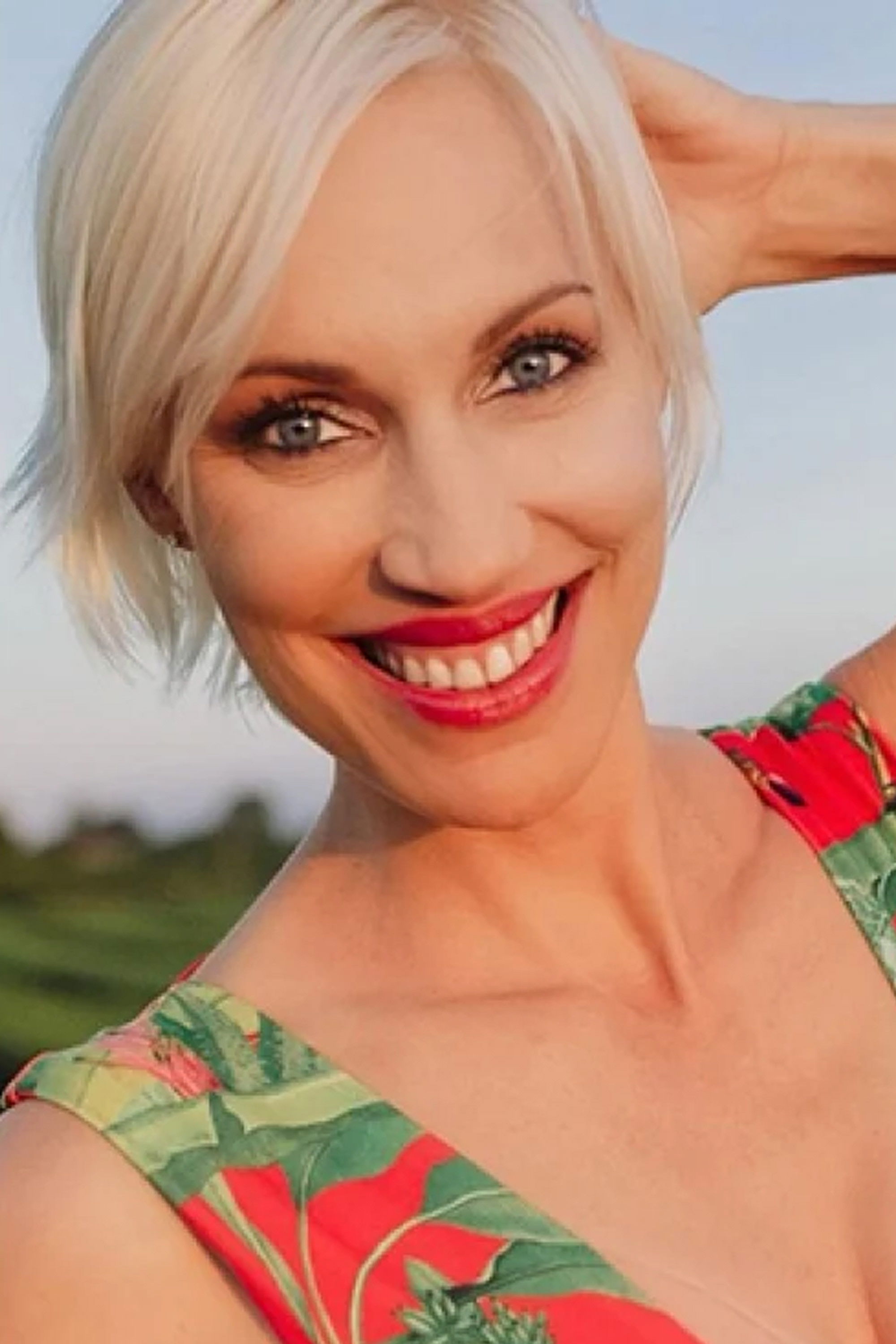 Ingrid Grudke backdrop