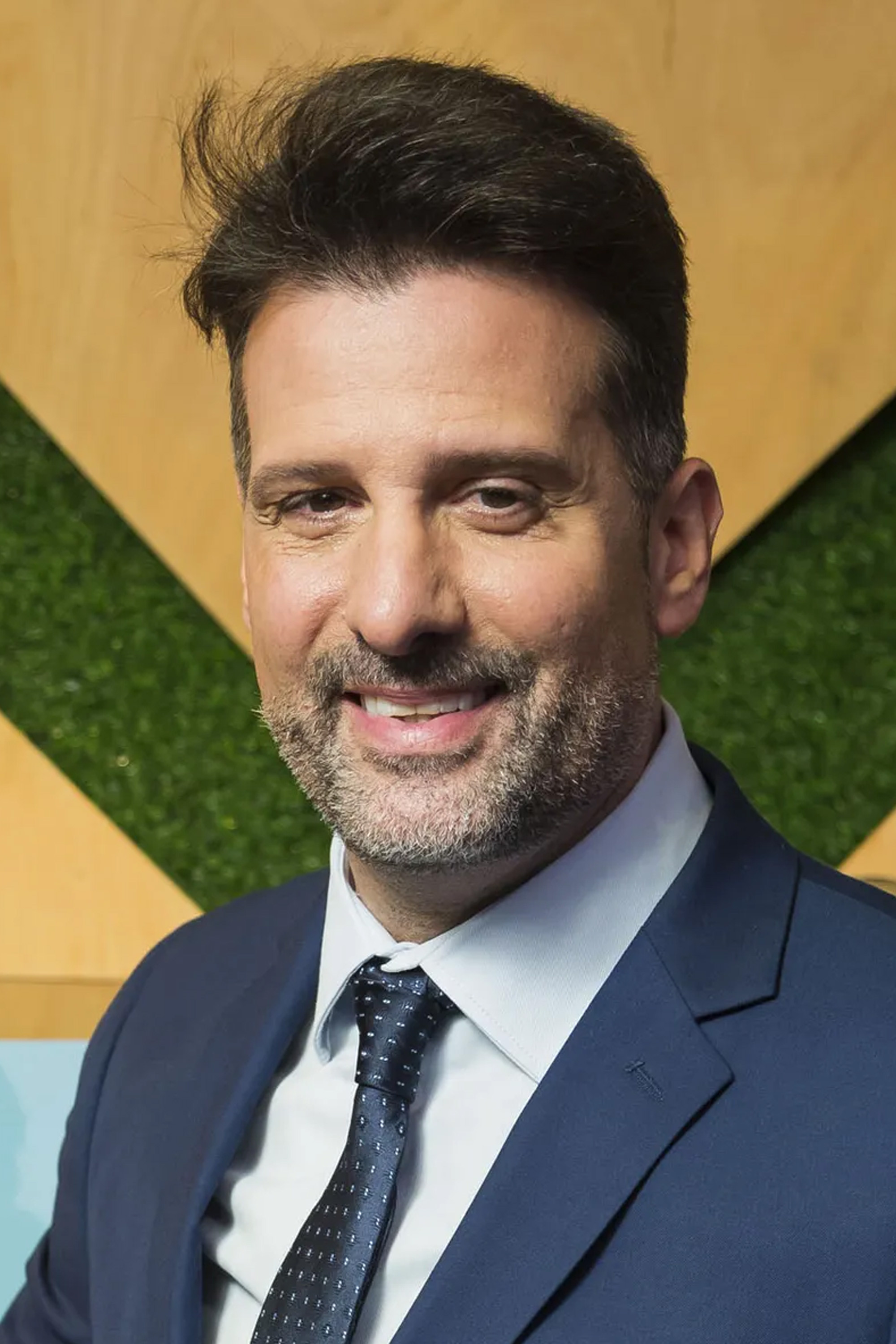 José María Listorti backdrop