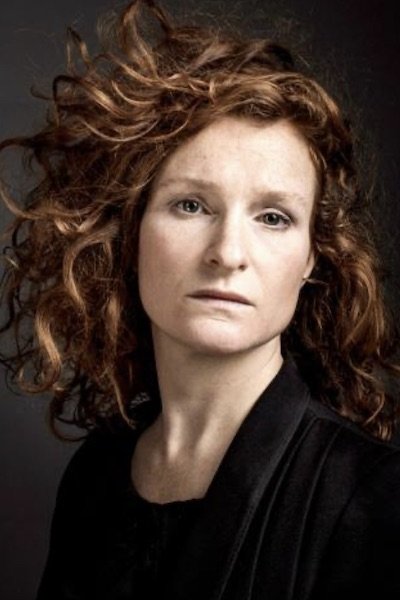 Julie Sicard backdrop