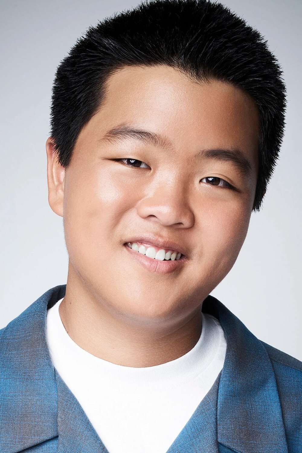 Hudson Yang backdrop