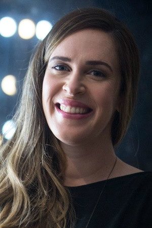 Renata Rezende backdrop