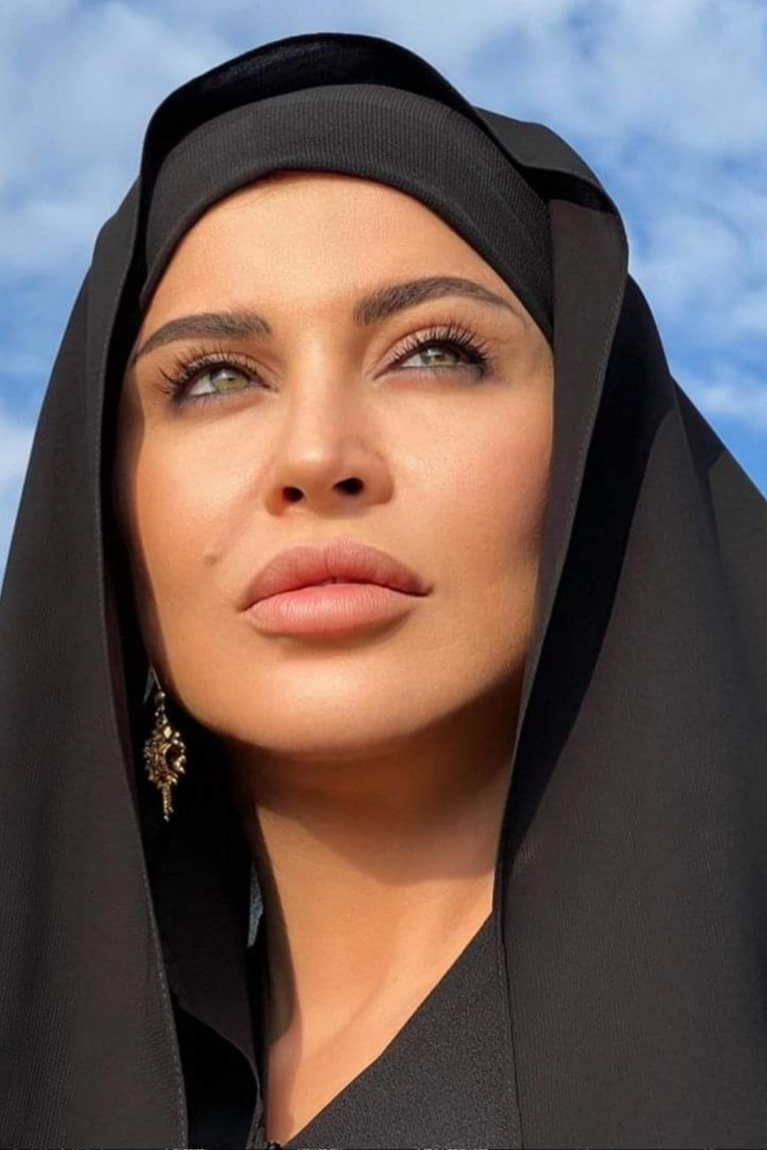 Jumana Murad backdrop