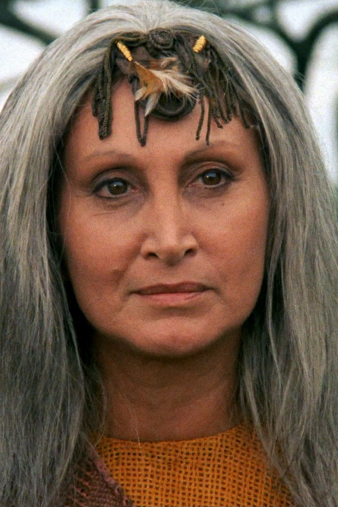 Esther Velázquez backdrop