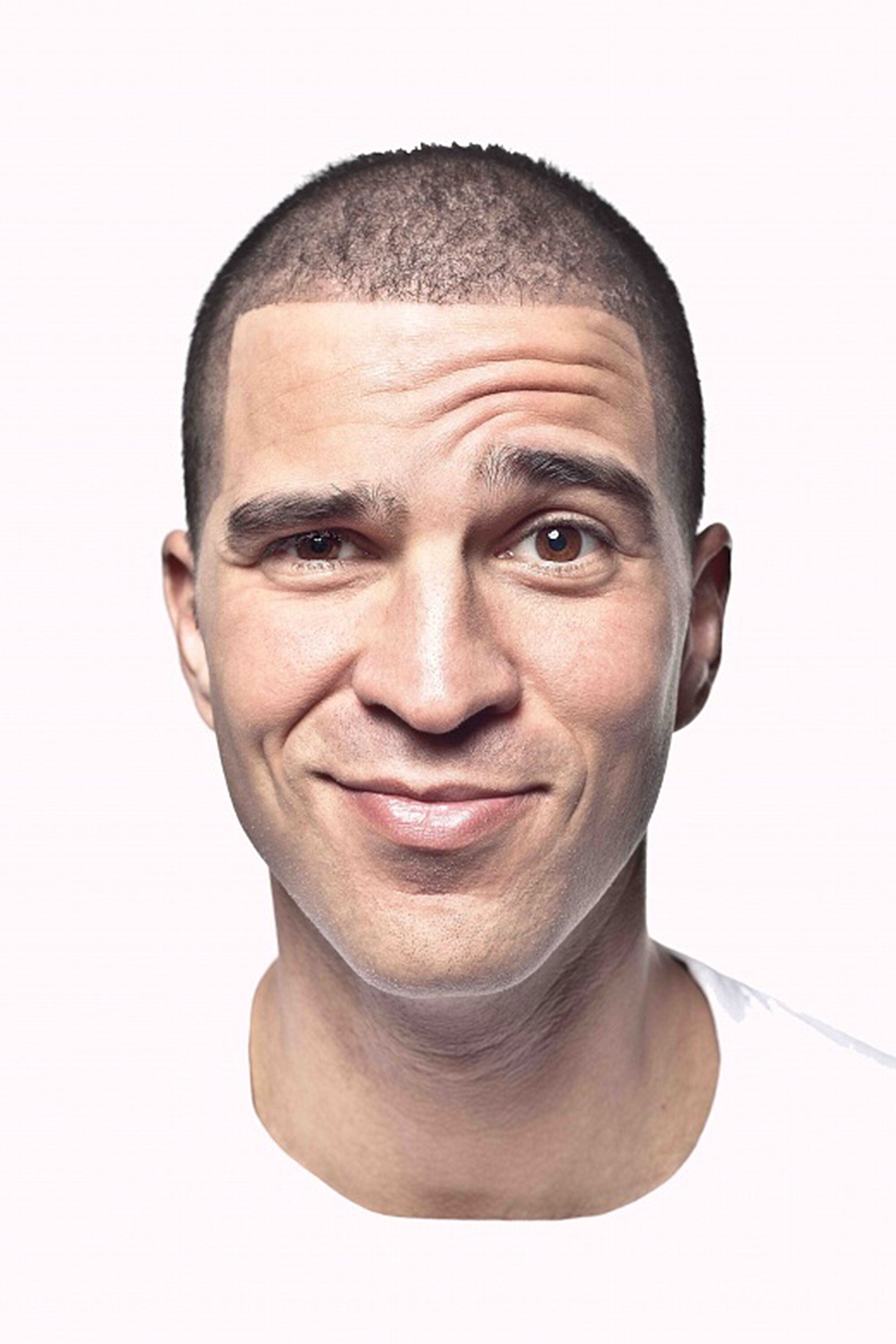 Nabil Aouled Ayadi backdrop