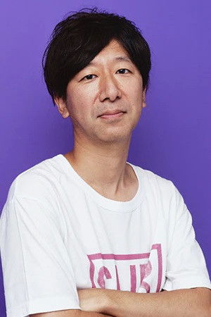 Tomonobu Moriwaki backdrop