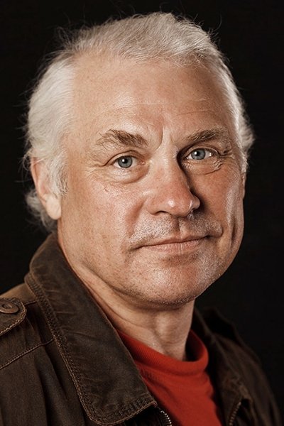 Aleksandr Vorobyov backdrop