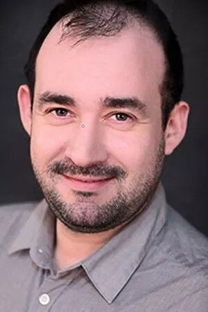 Freddy Viau backdrop