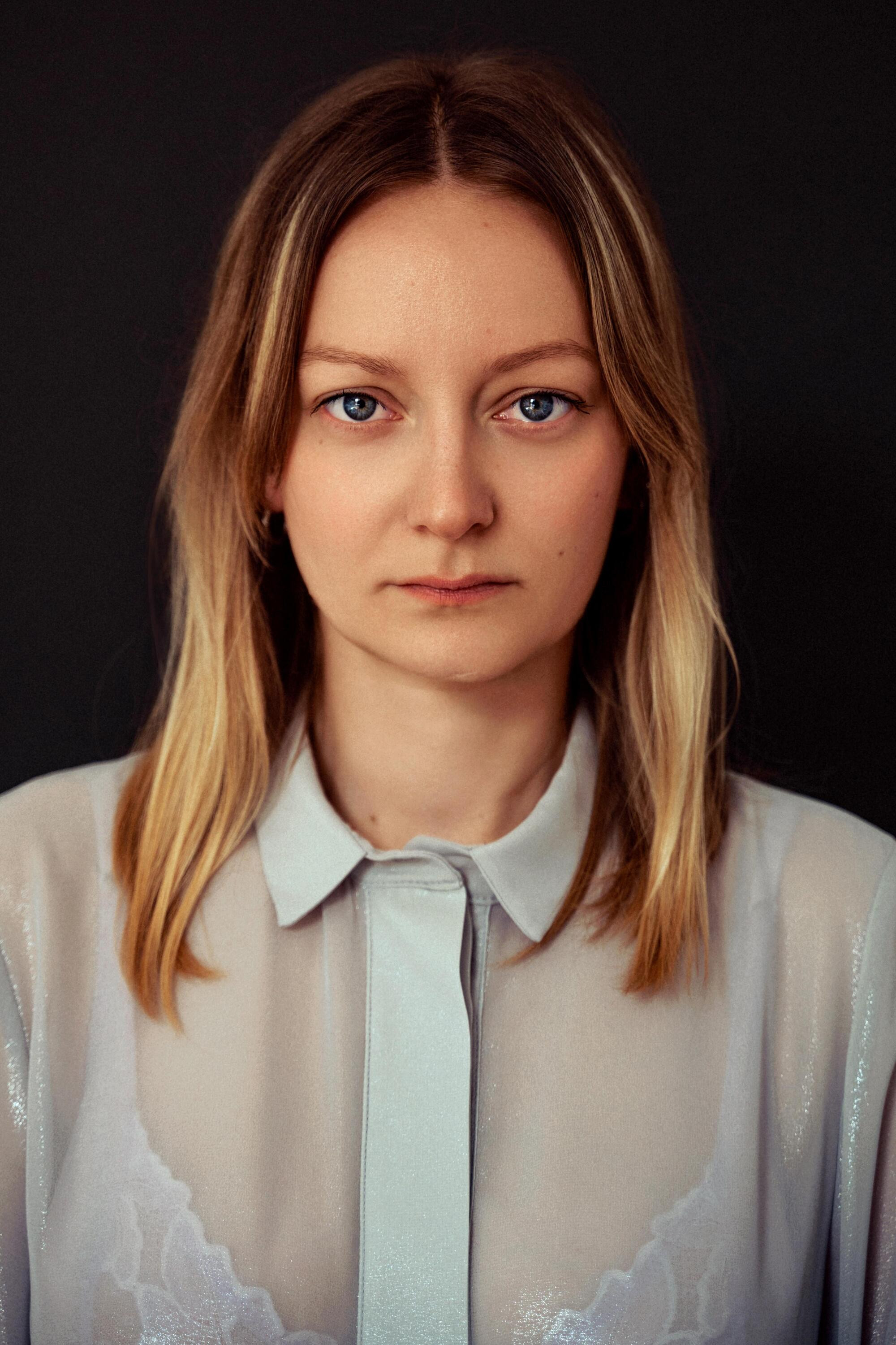 Lotte Diependaele backdrop