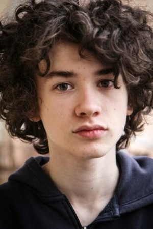 Adrian Moore → Adrian Murë backdrop