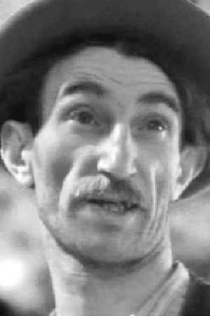 Xhulien Mafrë backdrop