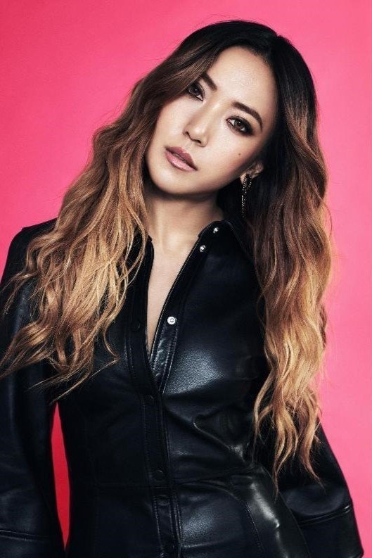 Sherman Chung Shu-Man backdrop