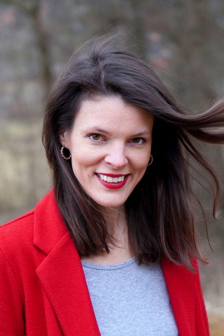 Alžběta Pažoutová backdrop