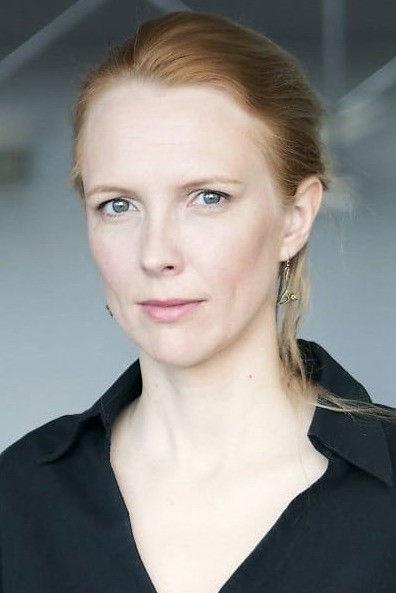 Ragne Pekarev backdrop