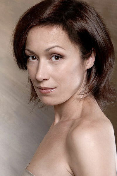 Inna Pivars backdrop