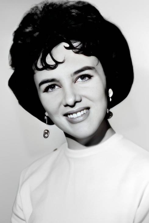 Kippy Casado backdrop