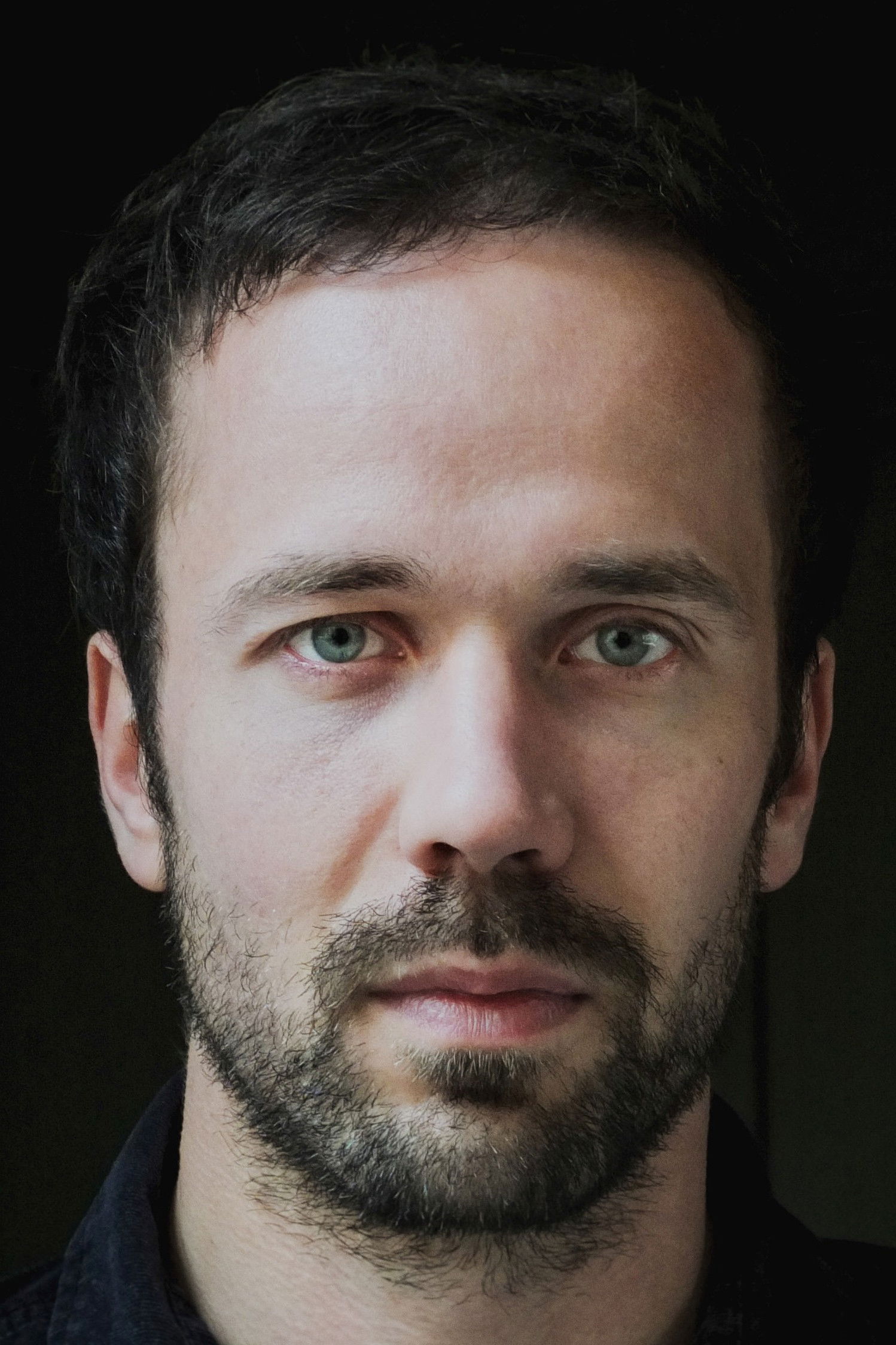 Johannes Gierlinger backdrop