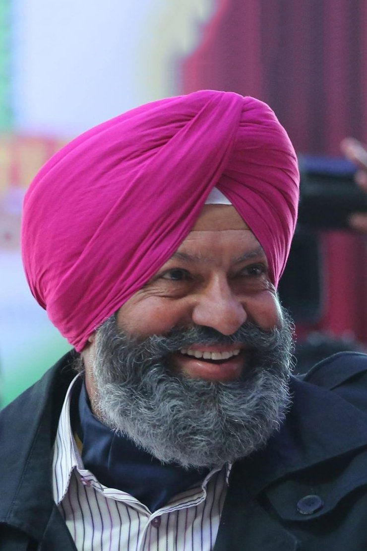 Shavinder Mahal backdrop