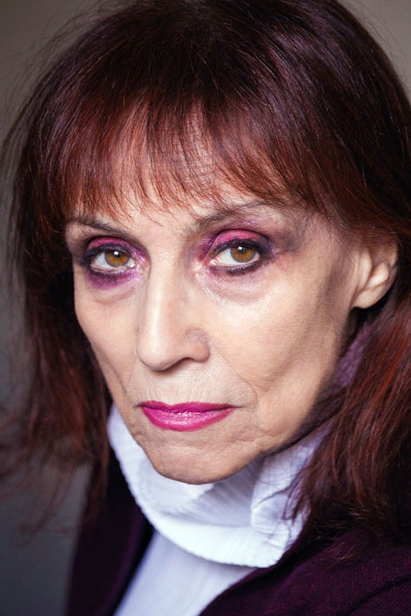 Annie Le Brun backdrop