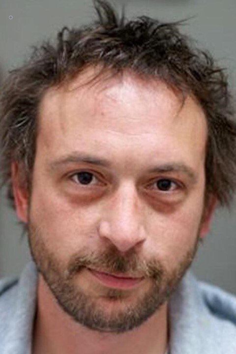 Alexandre Marouani backdrop