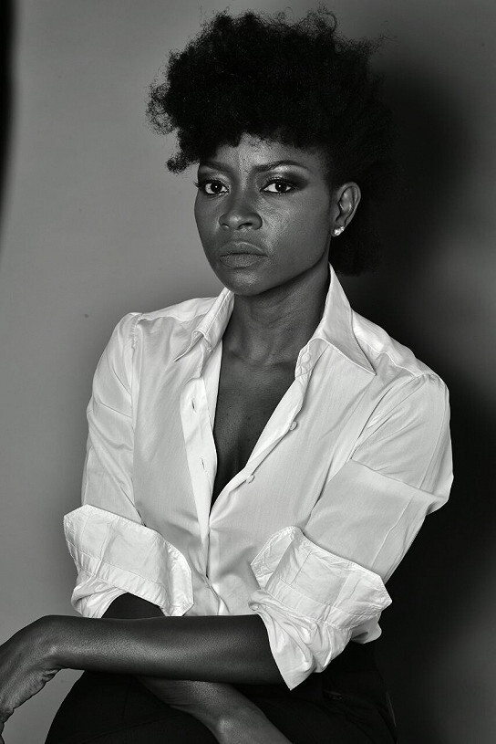 Lucie Memba backdrop