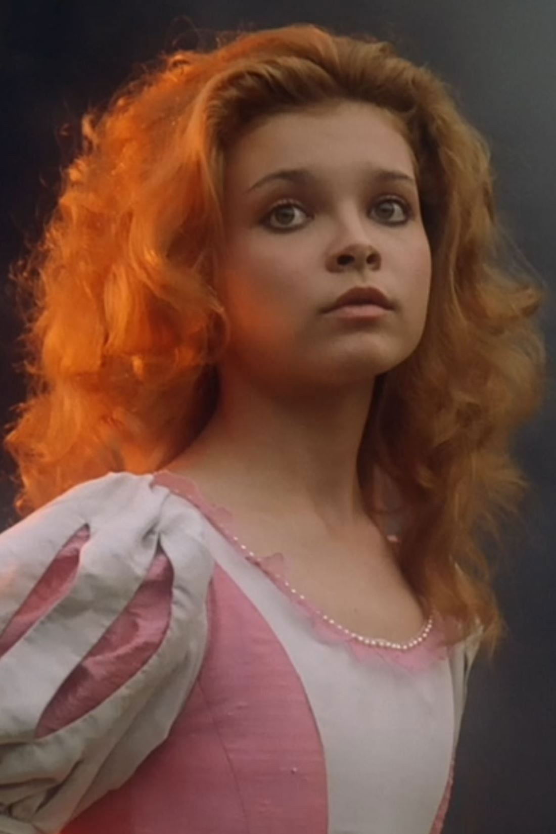 Dana Dinková backdrop