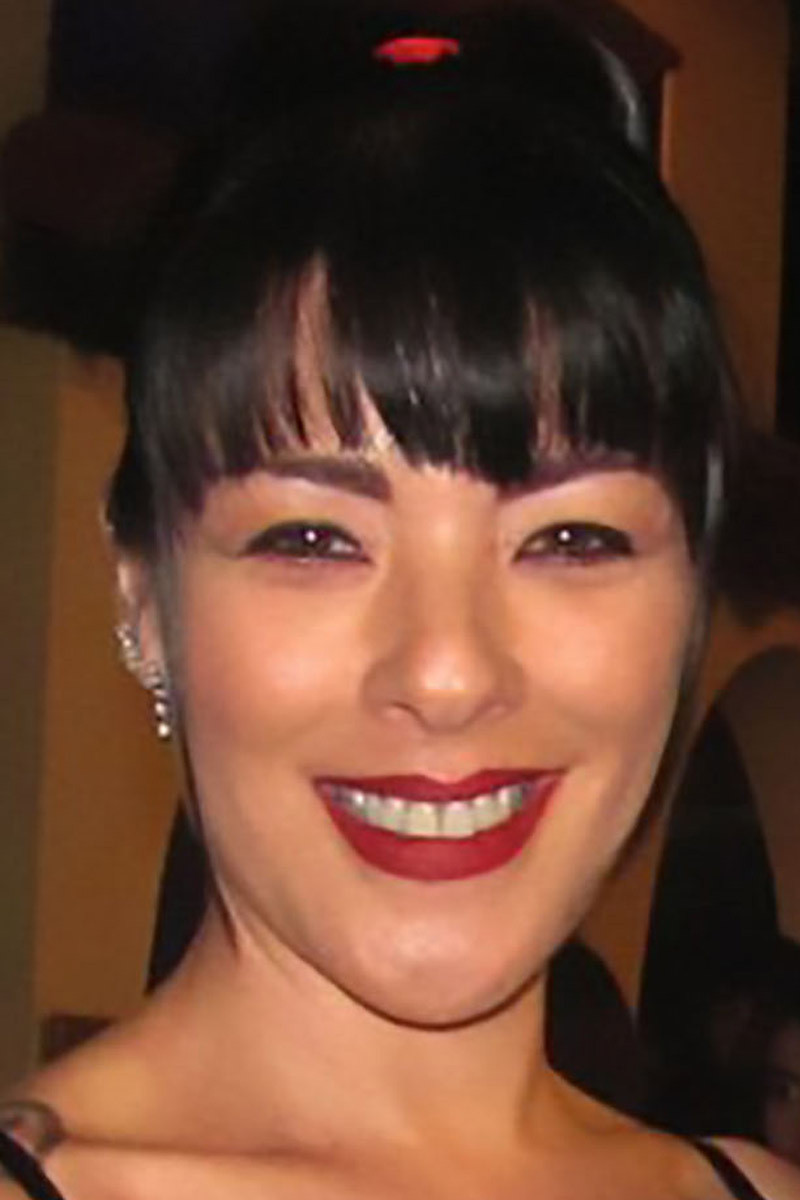 Mika Quintard backdrop