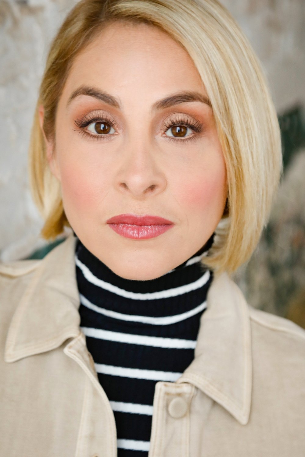 Valentina Izarra backdrop