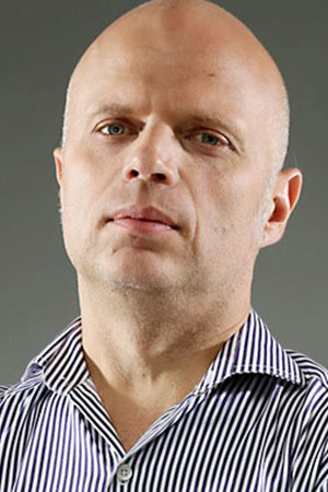 Sebastián Wainraich backdrop