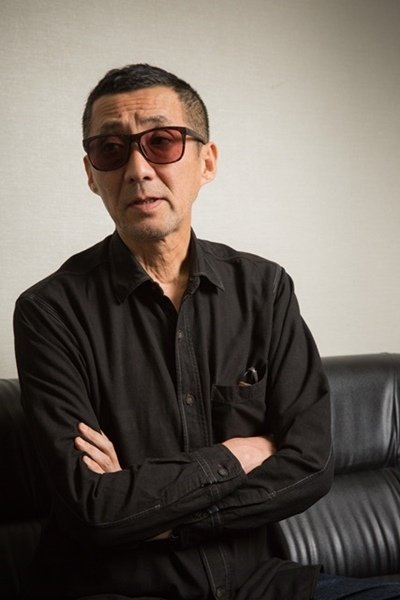 Hidenori Ishida backdrop