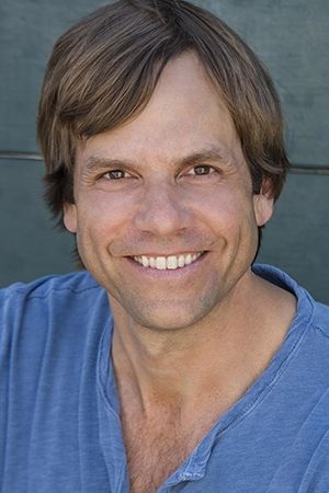 Jeremy Forte backdrop