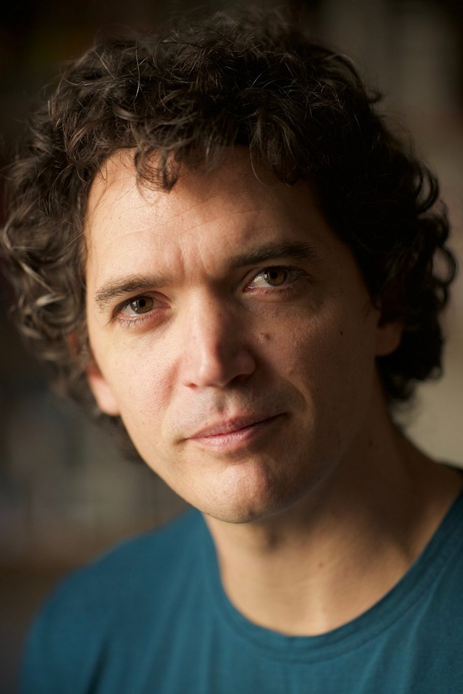 Thomas Brémond backdrop