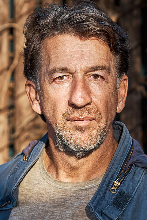 Djilali Rez-Kallah backdrop