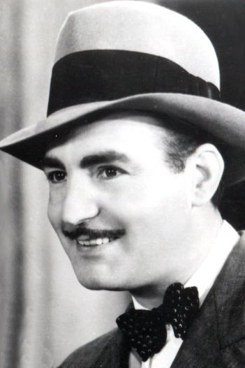 Vicente Padula backdrop