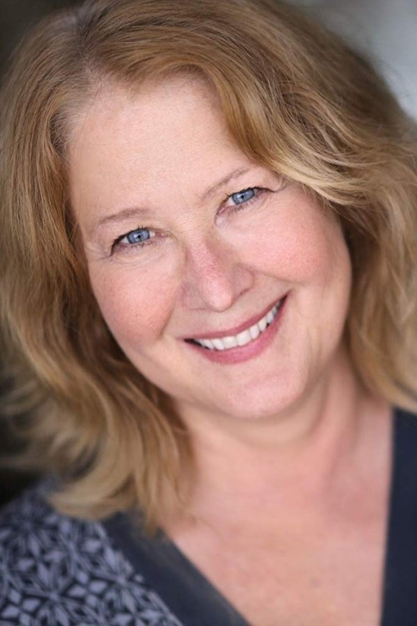 Liann Pattison backdrop