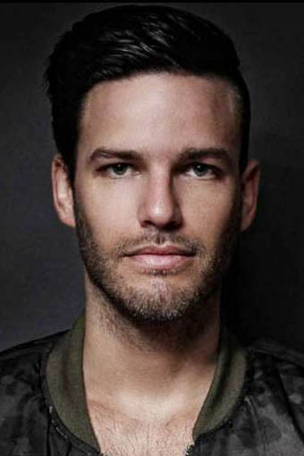 Michal Straka backdrop