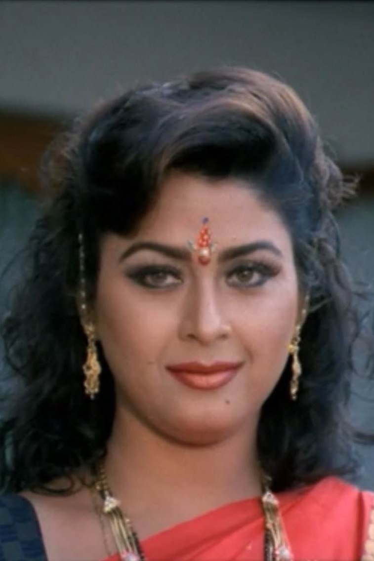 Dolly Minhas backdrop