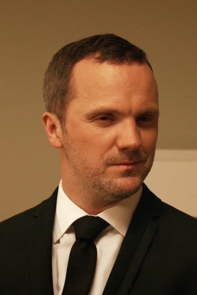 Giedrius Savickas backdrop