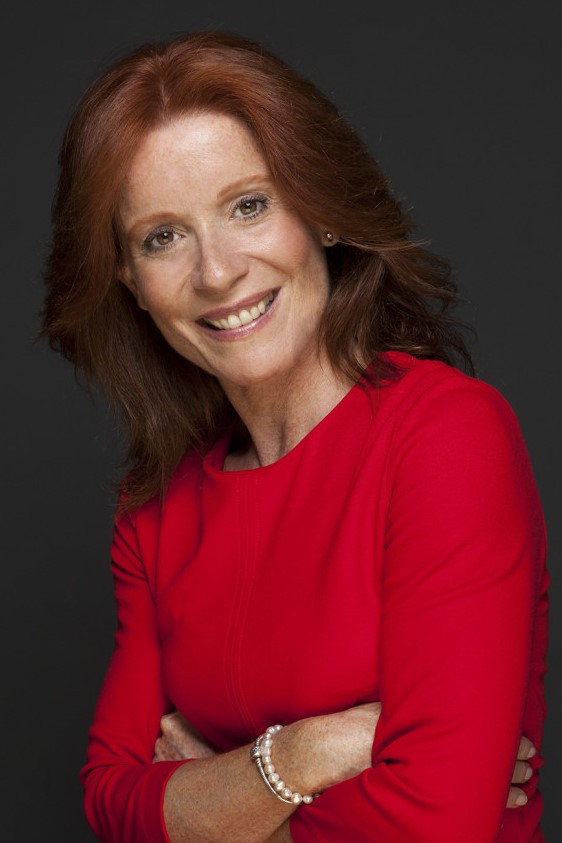 Victoria Vivas backdrop