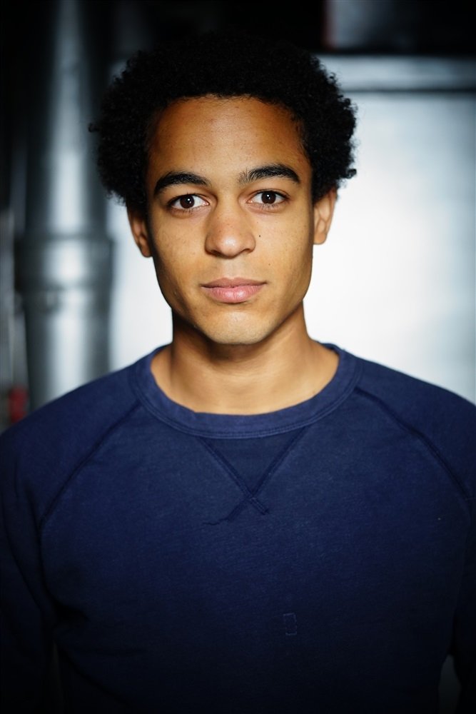 Alexandre Prince backdrop