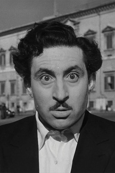 Leopoldo Trieste backdrop